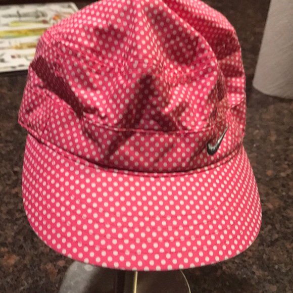nike polka dot hat